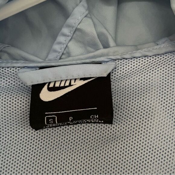 Nike Windrunner Jacket - Picture 12 of 12